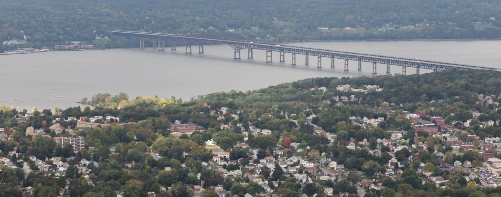 montgomery new york area bridge over the hudson river