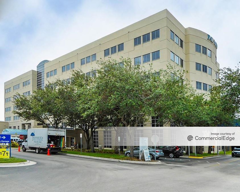 Pal-Med Medical Office Building - 7150 West 20th Avenue, Hialeah, FL
