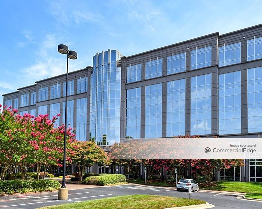 4 Coliseum Centre - 2730 West Tyvola Road, Charlotte, NC | Office Space