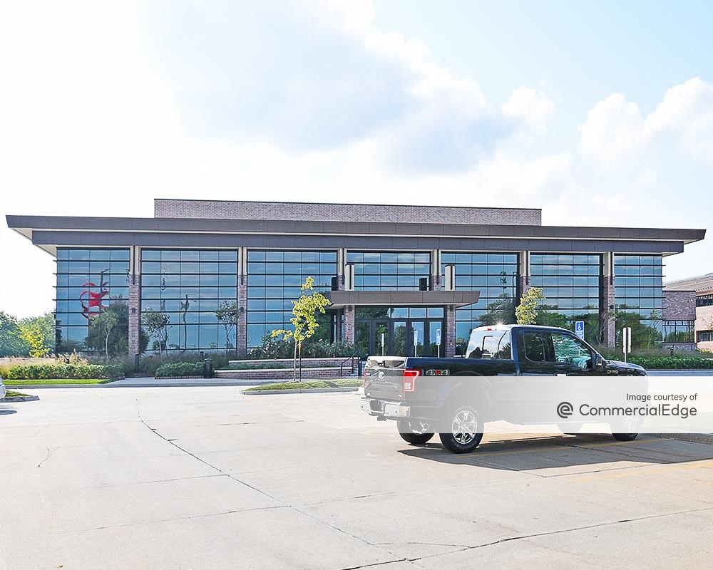 Hy - Vee Headquarters - 5820 Westown Pkwy, West Des Moines, IA | Office ...