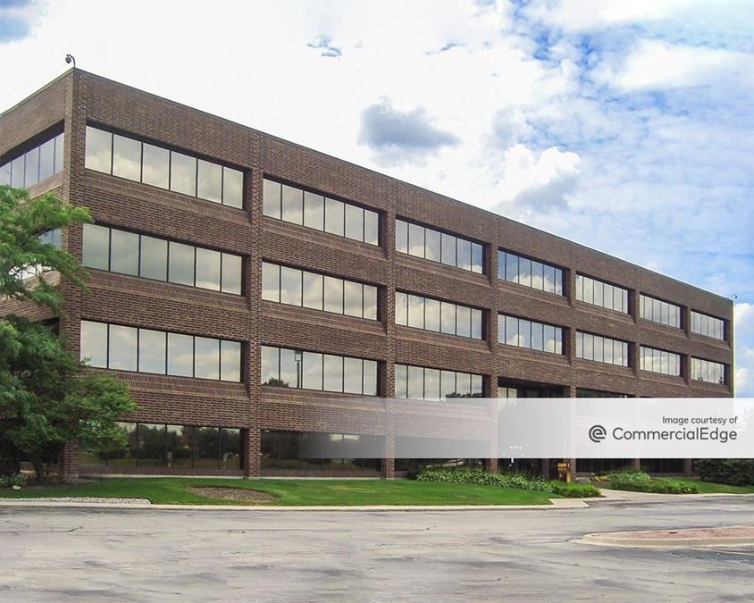 244 Knollwood Drive, Bloomingdale, IL | Office Space