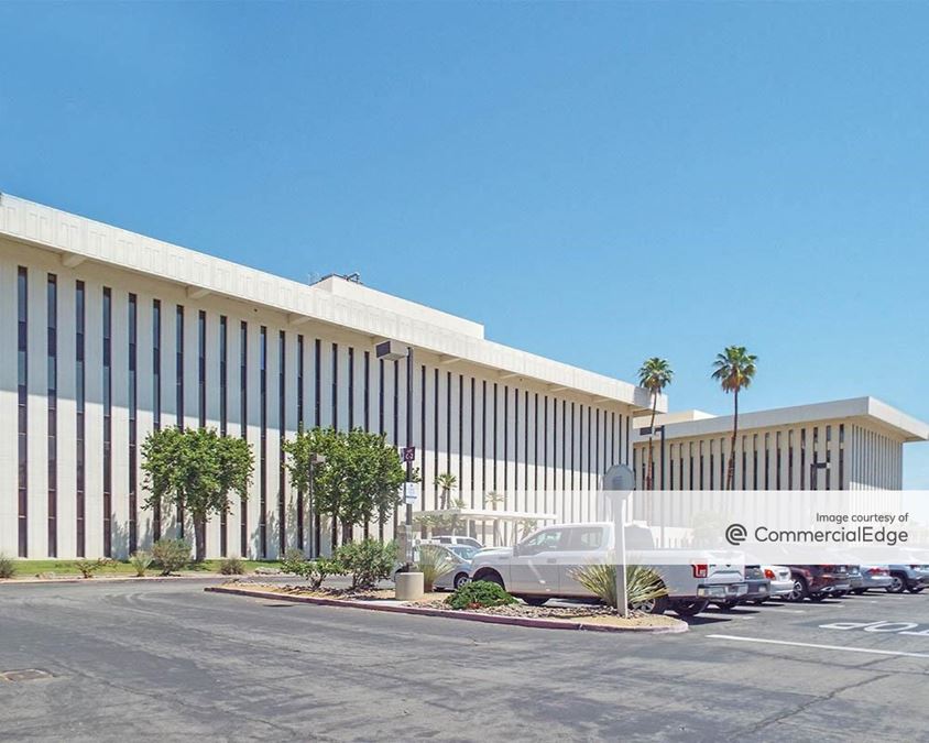 Eisenhower Medical Center Wright And Kiewit Buildings 39000 Bob Hope Drive Rancho Mirage Ca