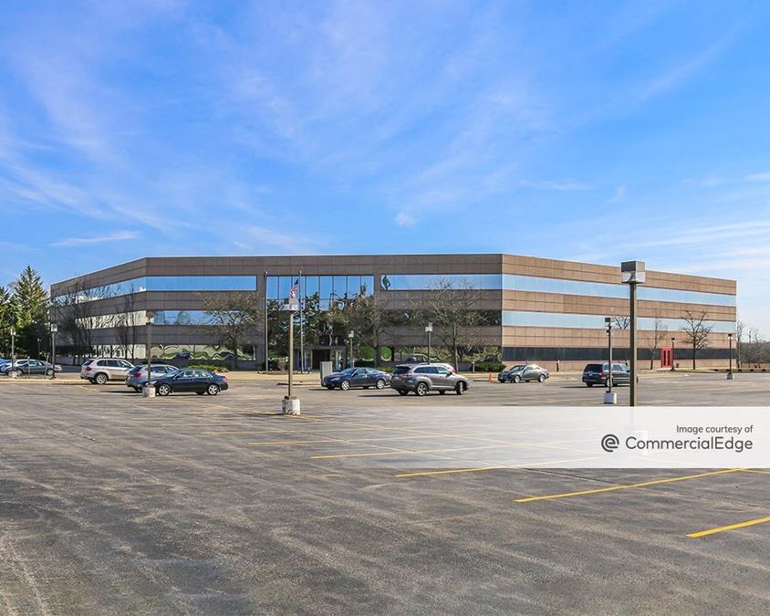 2100 Sanders Road, Northbrook, IL Office Space