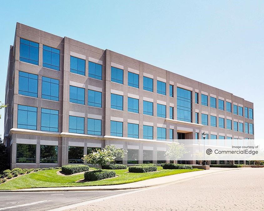 Ballantyne Corporate Park - Ballantyne One - 15720 Brixham Hill Avenue ...