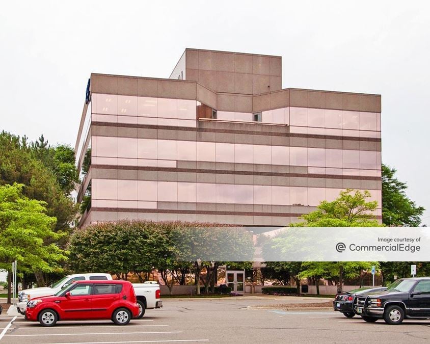 Sterling Town Center - 12900 Hall Road, Sterling Heights, MI | Office Space