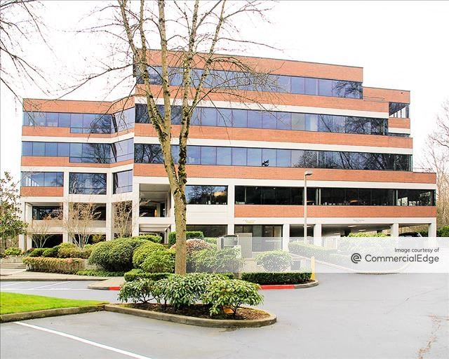 Plaza Yarrow Bay - 10230 NE Points Drive, Kirkland, WA | Office Space