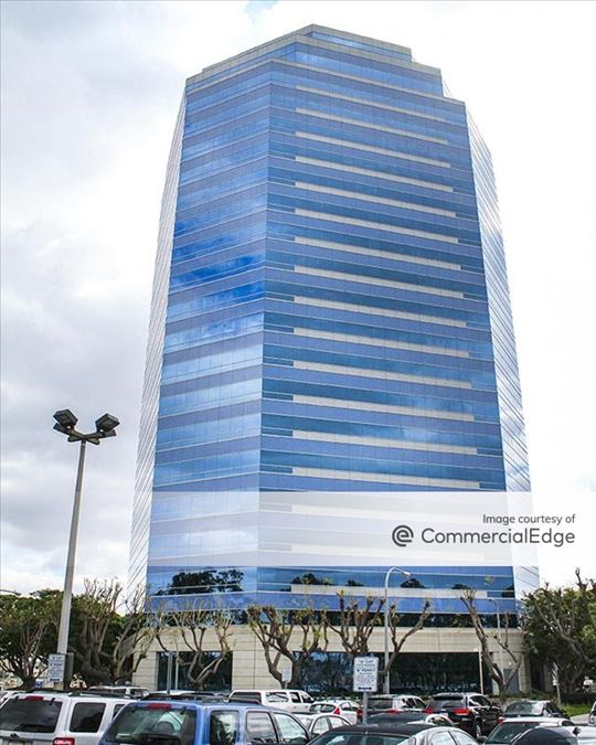 333 City Boulevard West, 17th Floor – A Glimpse into Orange County’s Business Hub