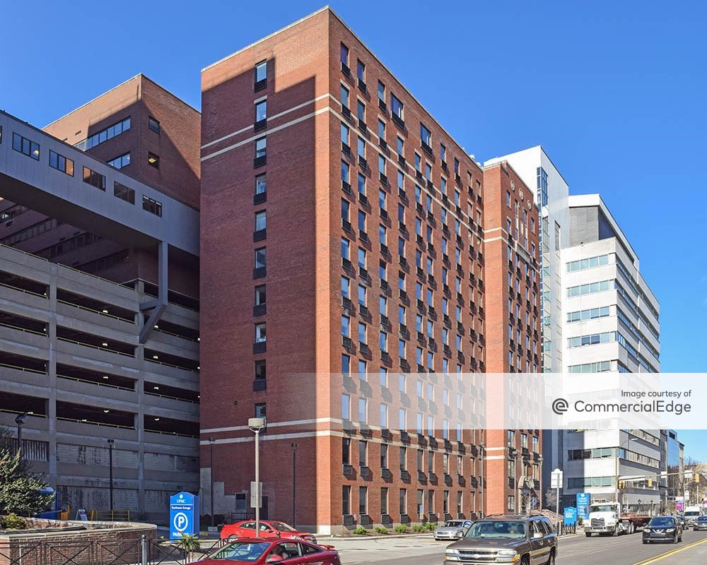 UPMC Shadyside Medical Building - 5200 Centre Avenue, Pittsburgh, PA ...