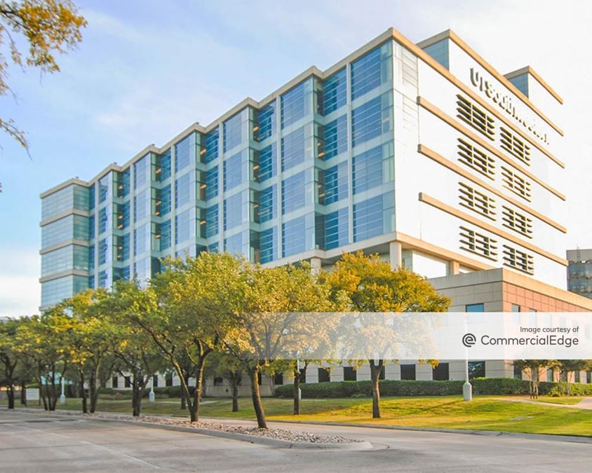 UT Southwestern Medical Center - Outpatient Building - 1801 Inwood Road