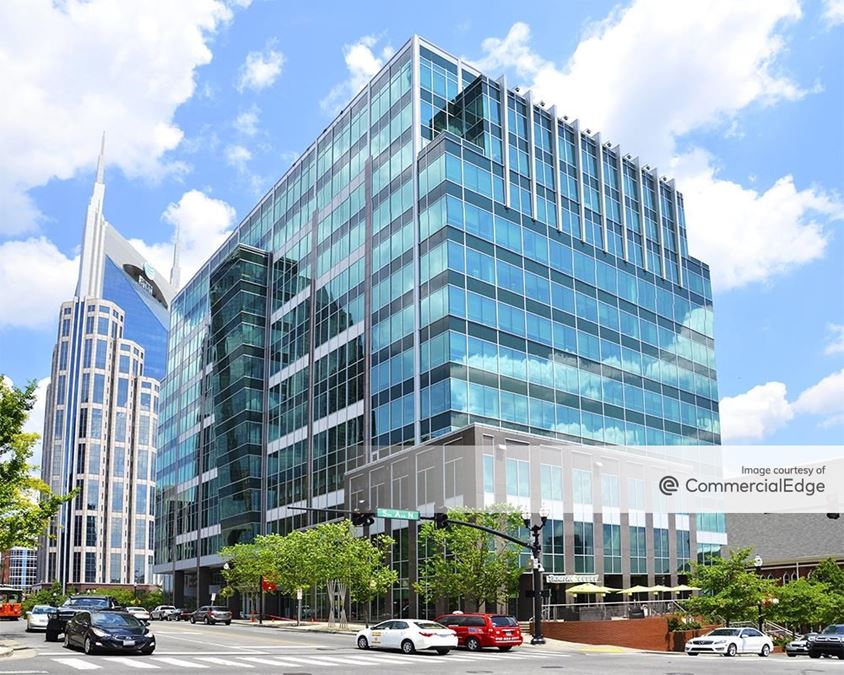 SunTrust Plaza - 401 Commerce Street, Nashville, TN | Office Space