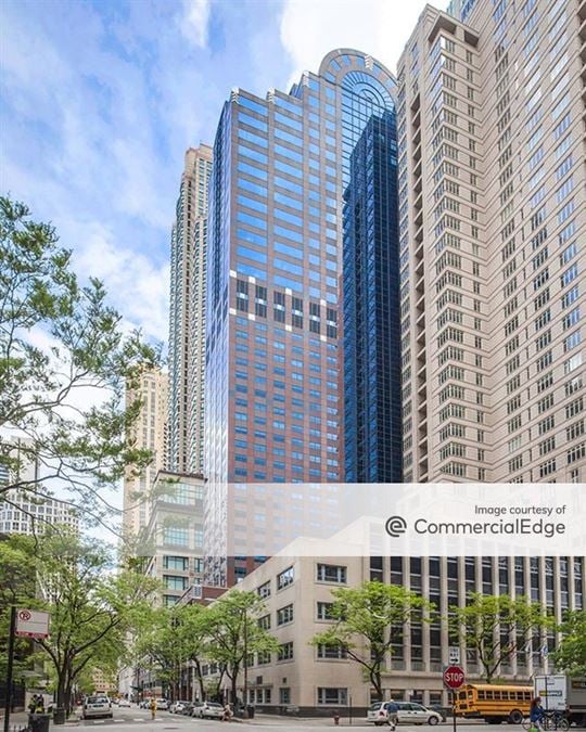 676 North Michigan Avenue, Chicago, IL | Office Space