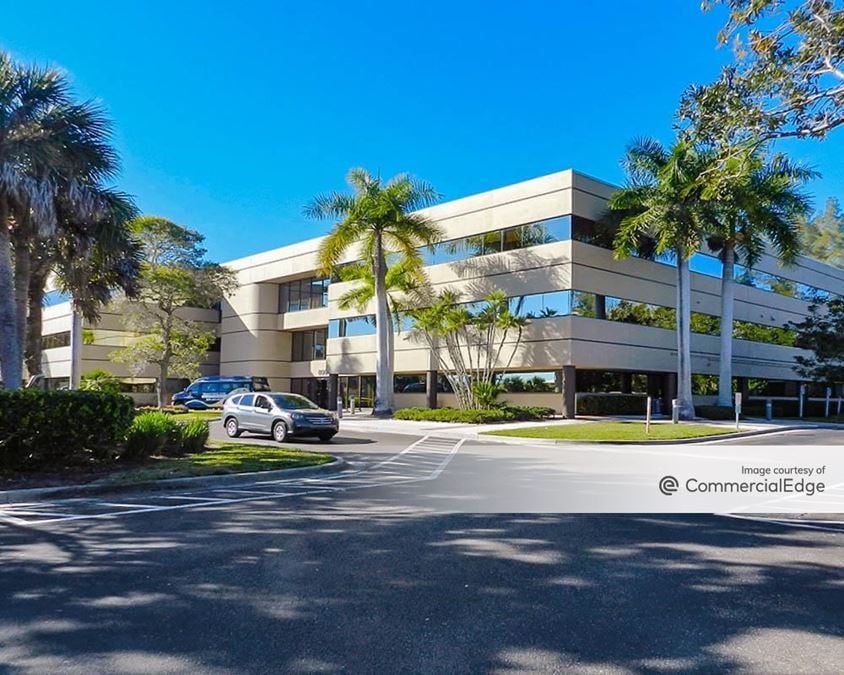 800 Goodlette-Frank Road, Naples, FL | Office Space