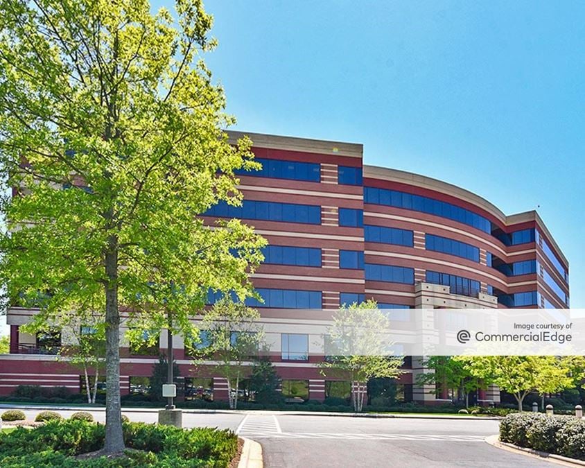 Hanesbrands - Oak Summit - 1000 East Hanes Mill Road, Winston-Salem, NC ...