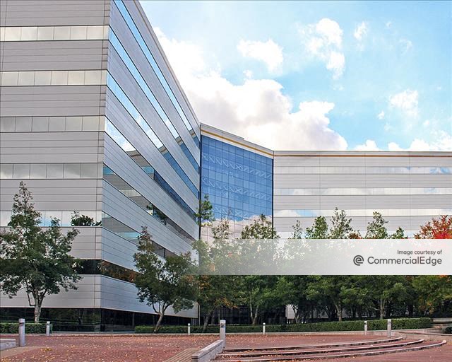 Hewlett Packard Enterprise Campus - 11445 Compaq Center West Drive ...